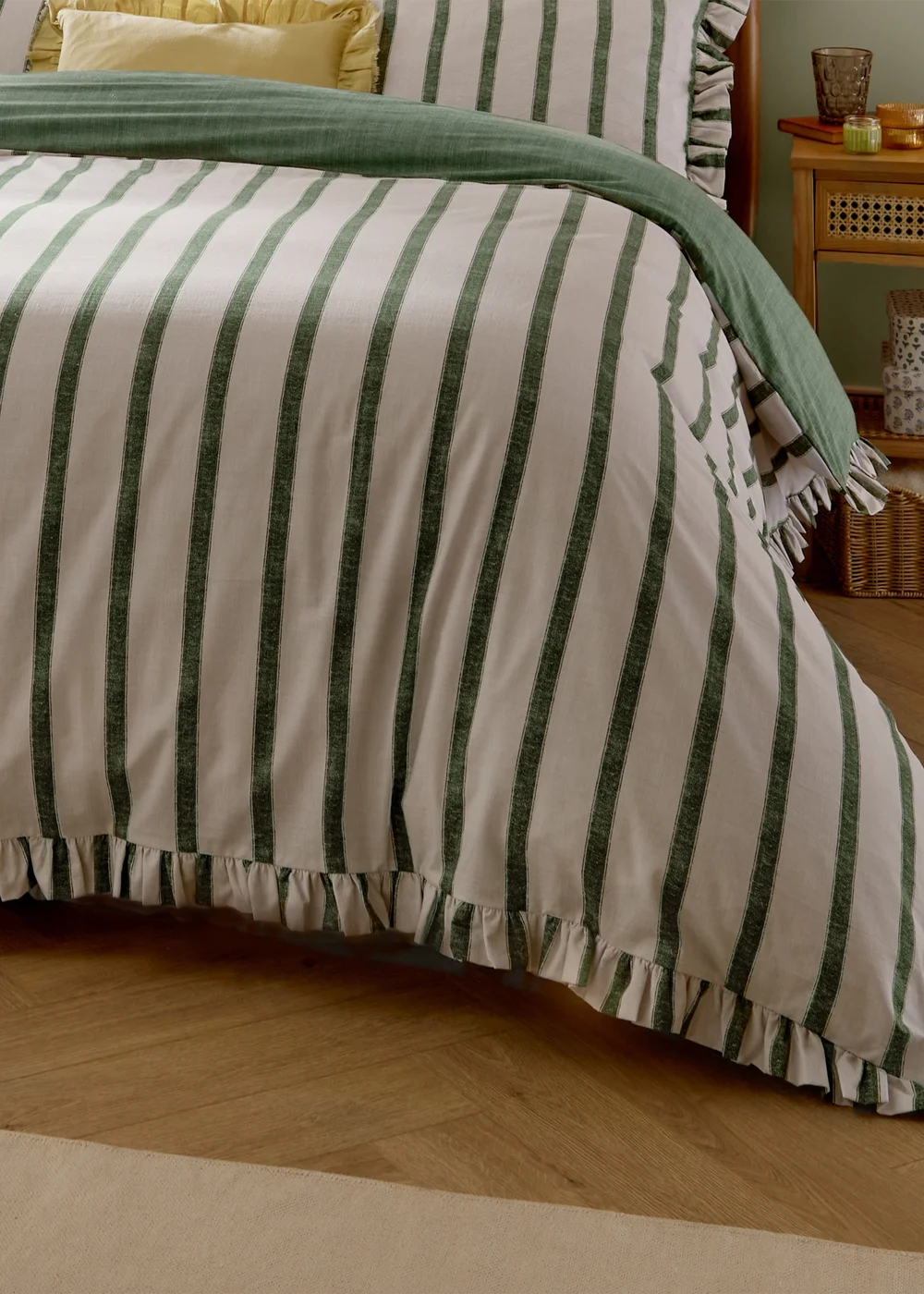 Wylder Connie Striped Ruffle Moss Duvet Set - Single Image 2