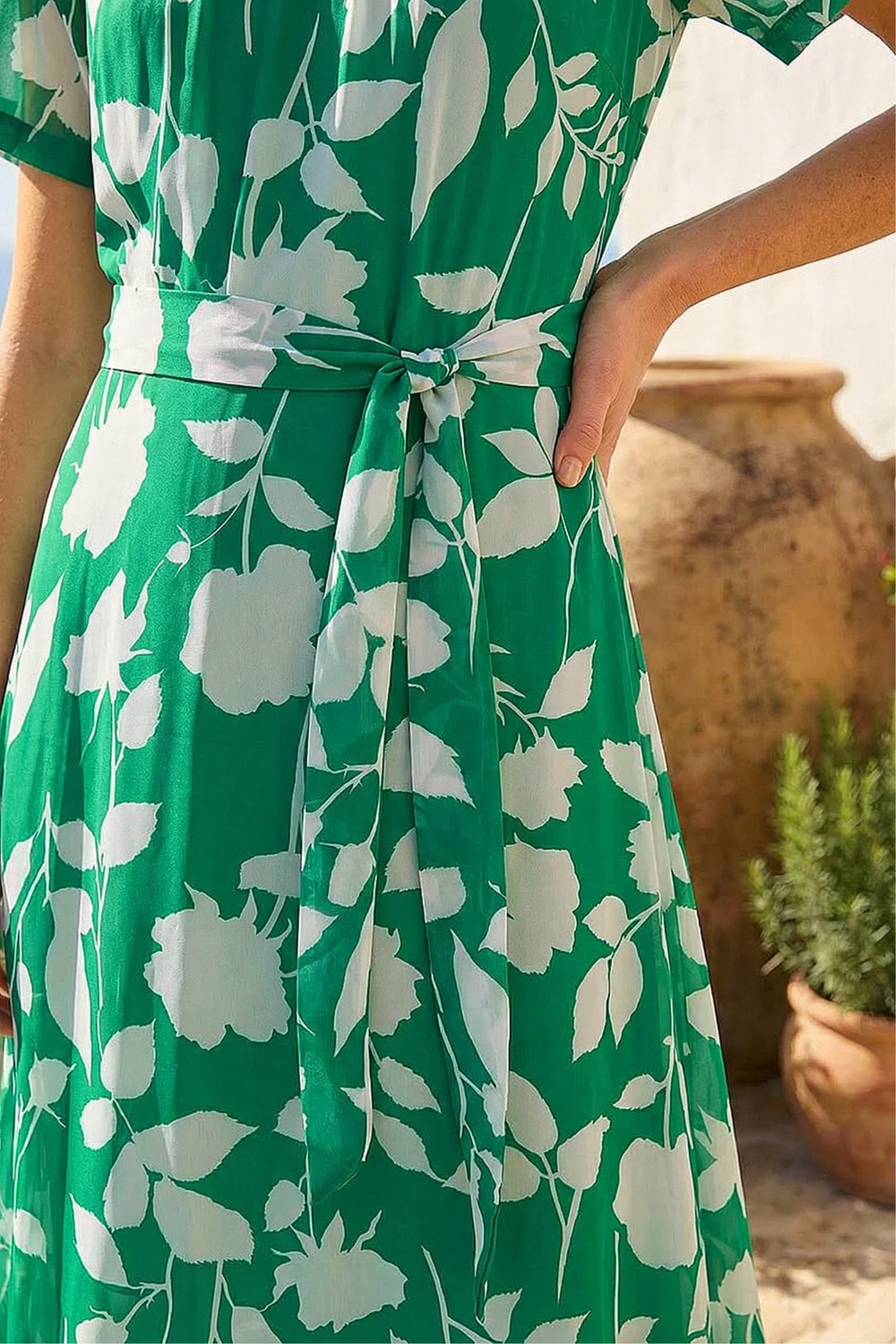 Roman Green Floral Print Pleat Neck Midi Dress - 20 Image 4