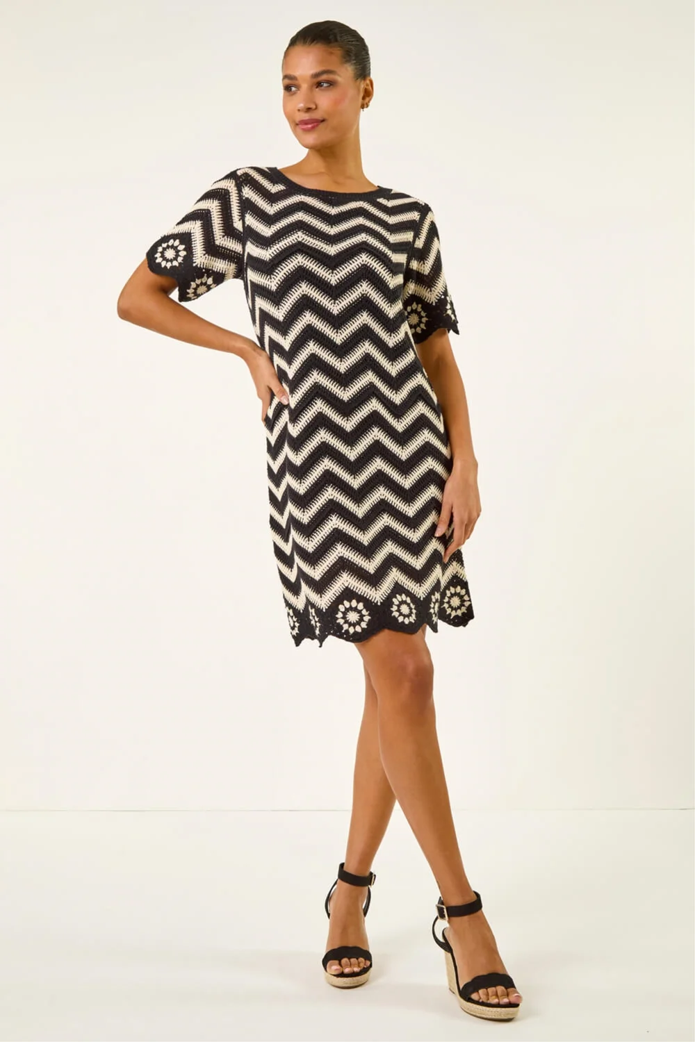 Roman Black Zig Zag Crochet Shift Dress - 20 Image 1