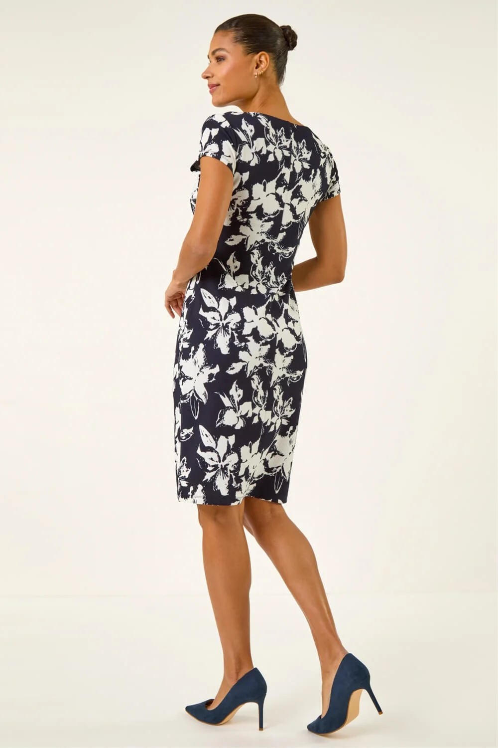 Roman Navy Floral Gathered Shift Dress - 14 Image 2