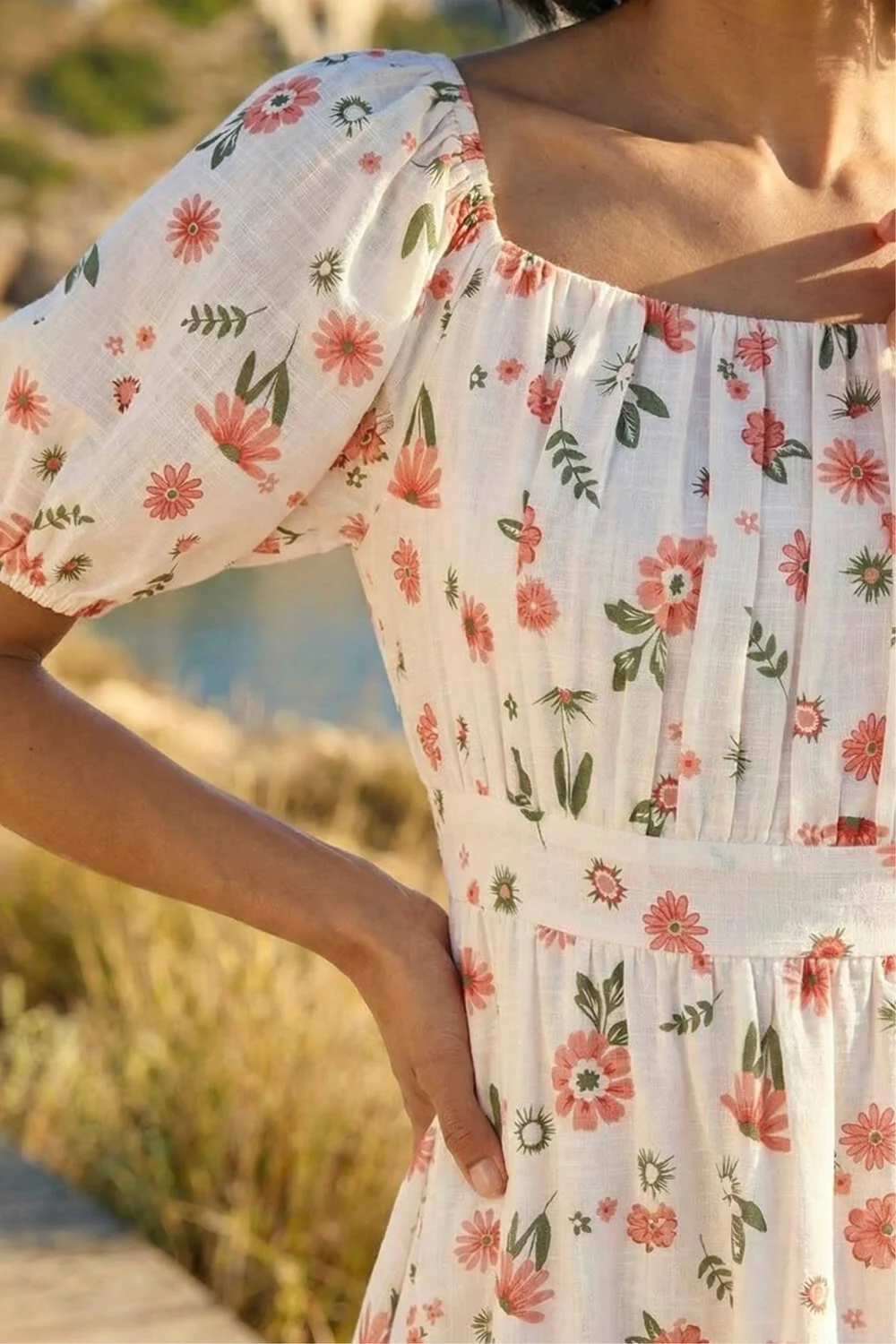 Dusk Ivory Floral Print Shirred Dress - 18 Image 4