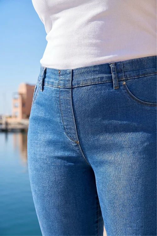 Roman Denim Curve Denim Elastic Waist Jegging - 20 Image 4