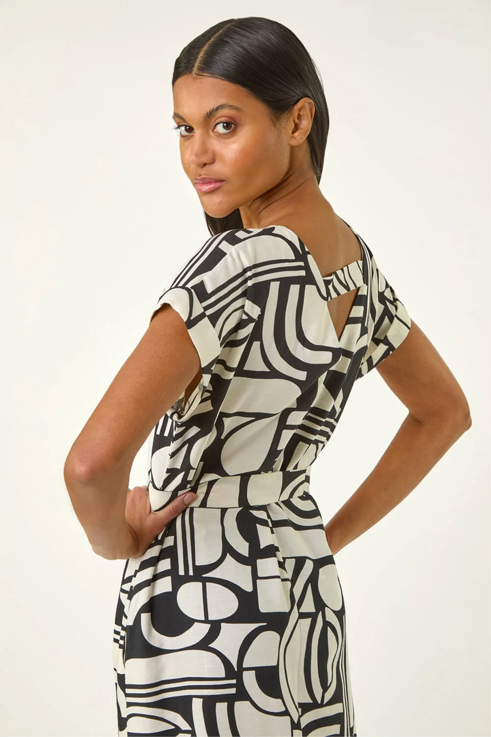 Roman Ivory Geometric Textured Midi Dress - 18 Image 4