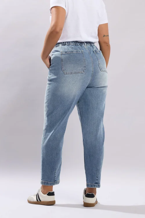 Yours Curve Light Blue Barrel Leg Jeans - 18 Image 3