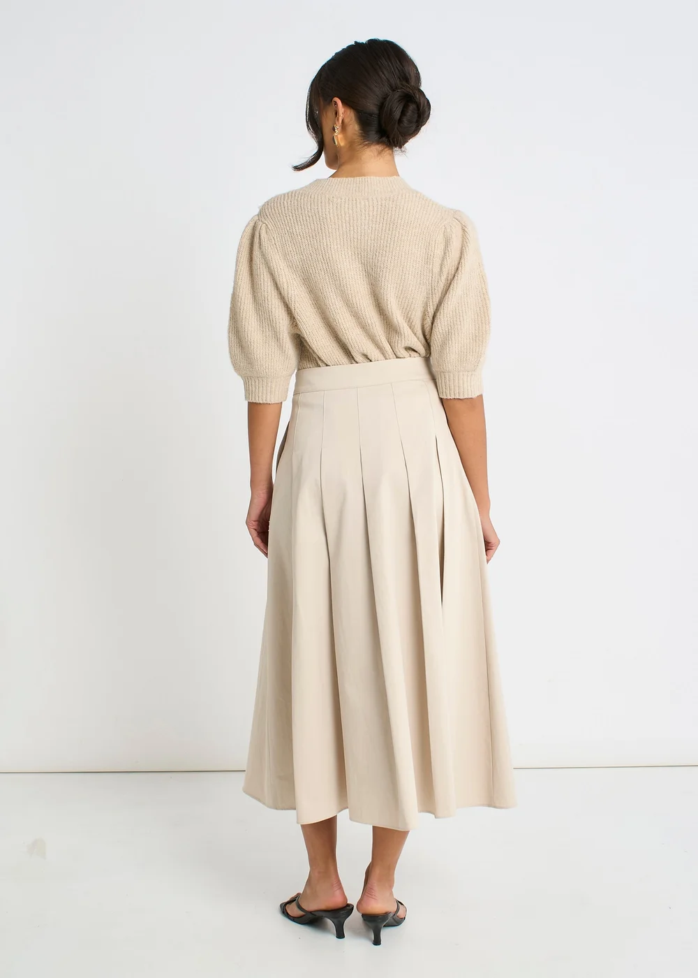 Gini London Mocha Chiffon Bow Knitted Jumper - L/XL Image 2
