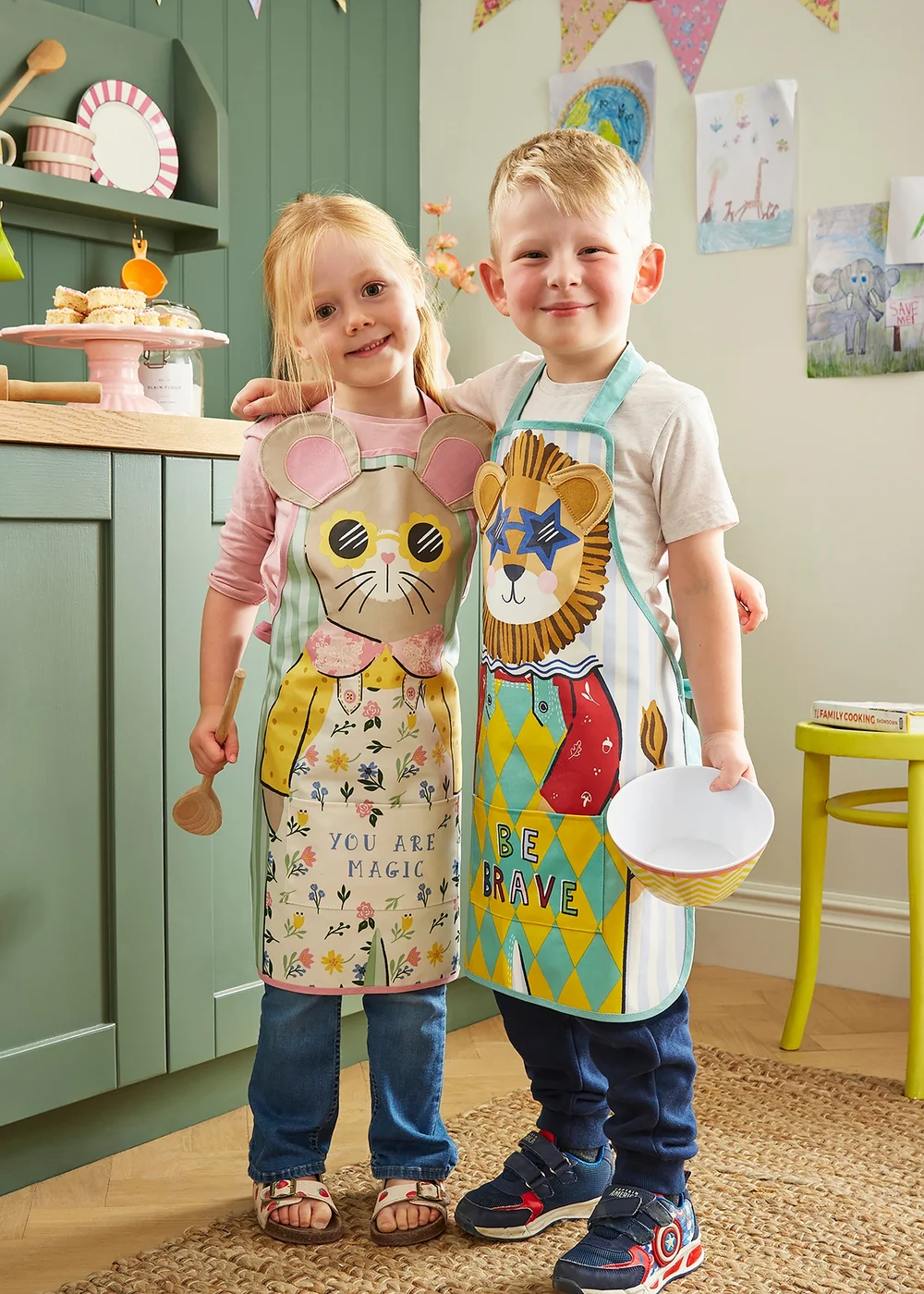 Ulster Weavers Rosie Rabbit Multi Colour Apron - PVC - Kids - One Size Image 4