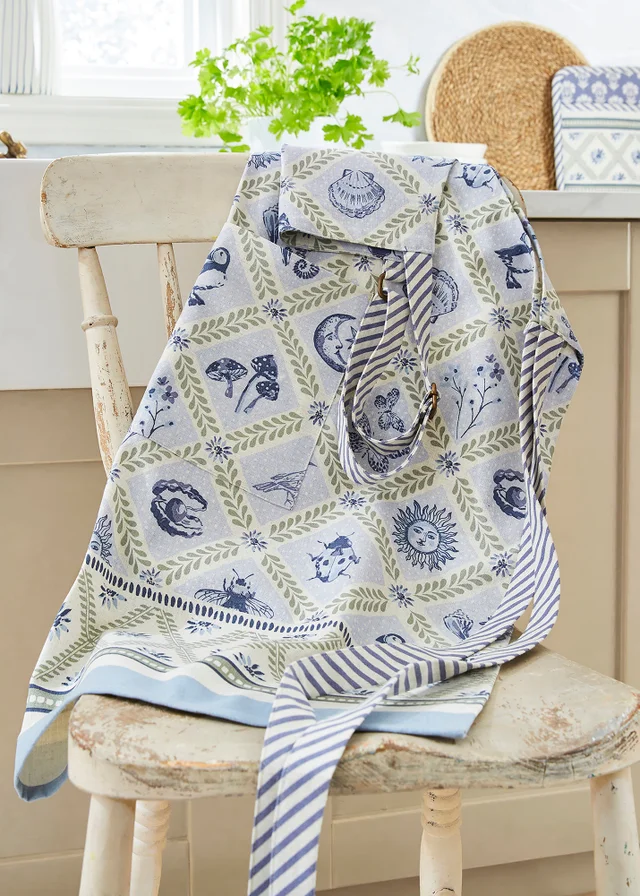 Ulster Weavers Coastal Treasures Blue Apron - Cotton