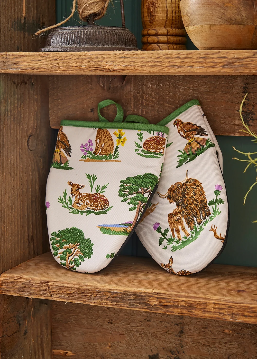 Ulster Weavers Thistlewood Green Microwave Mitts - Pair - One Size Image 2