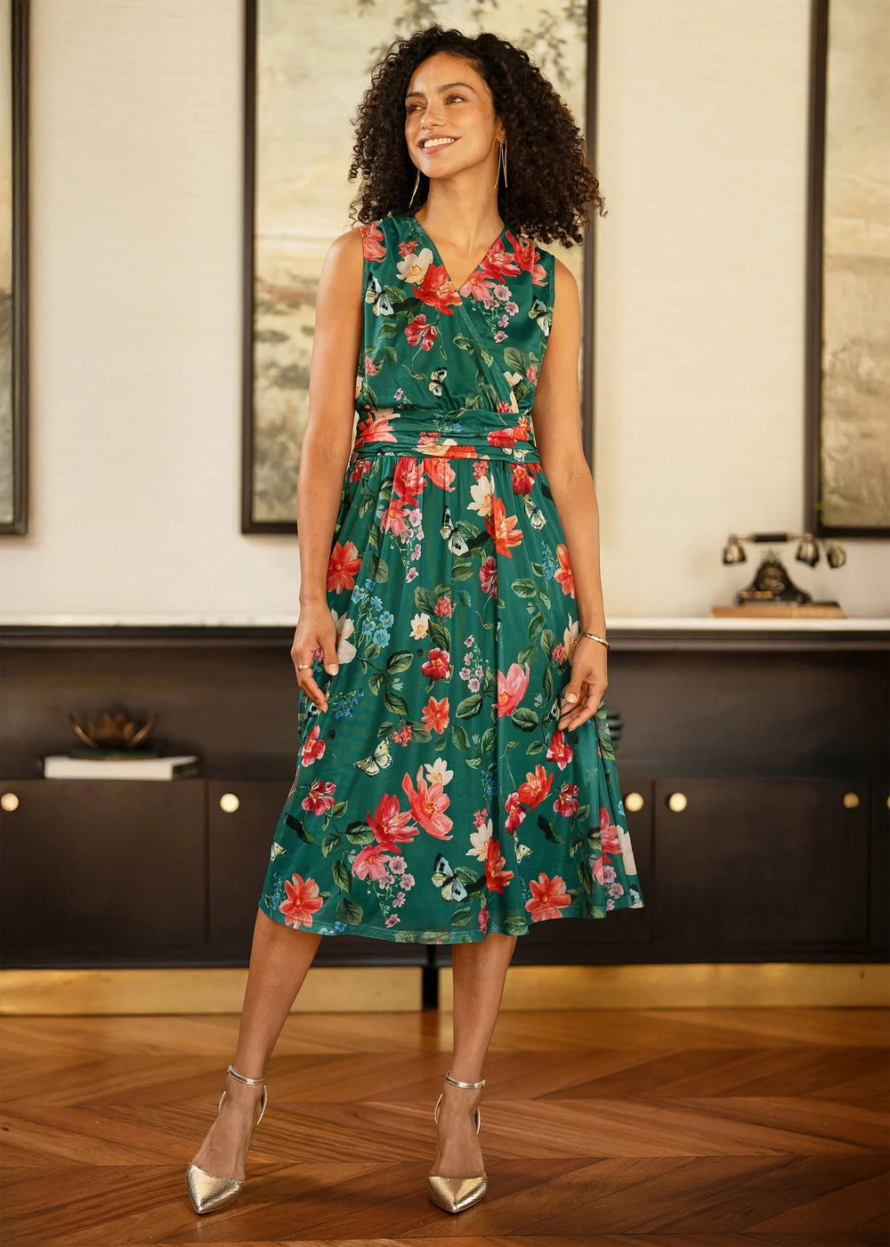 Yumi Green Blurred Floral Print Mesh Stretch Midi Dress With Pockets - 18 | Matalan Yumi Green Blurred Floral Print Mesh Stretch Midi Dress With Pockets - 18 | Matalan