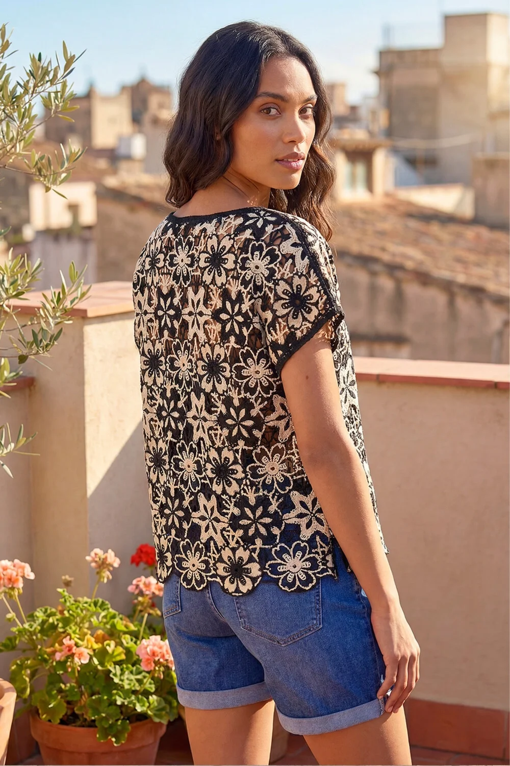 Roman Black Floral Crochet Knit Top - M Image 2