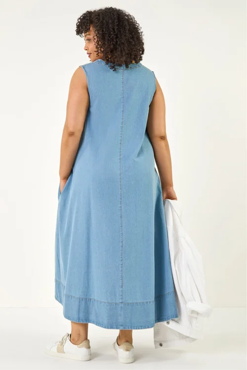 Roman Denim Curve V-Neck Swing Dress - 22-24 Image 3