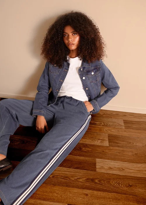Blue Vanilla Blue Stretch Denim Jacket - XL Image 1