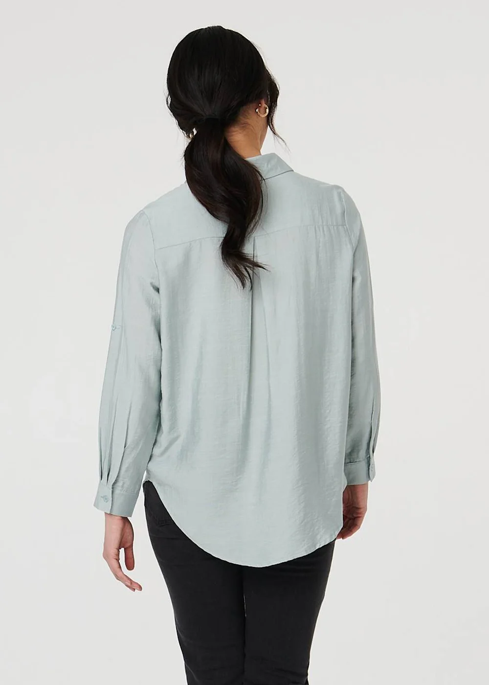 Izabel London Blue Button-Up Curve Hem Relaxed Shirt - 16 Image 2
