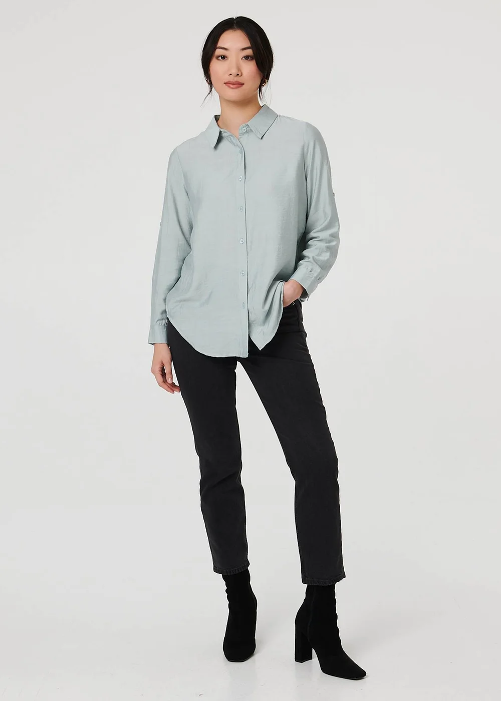 Izabel London Blue Button-Up Curve Hem Relaxed Shirt - 16 Image 4