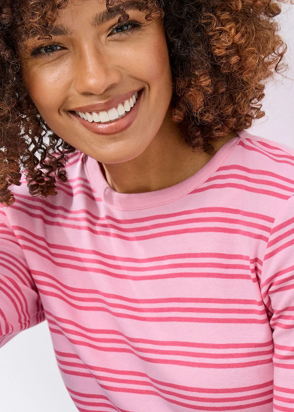 Cotton Traders Sugar Pink Wrinkle Free 3/4 Sleeve Boat Neck Stripe Top - 24 Image 3