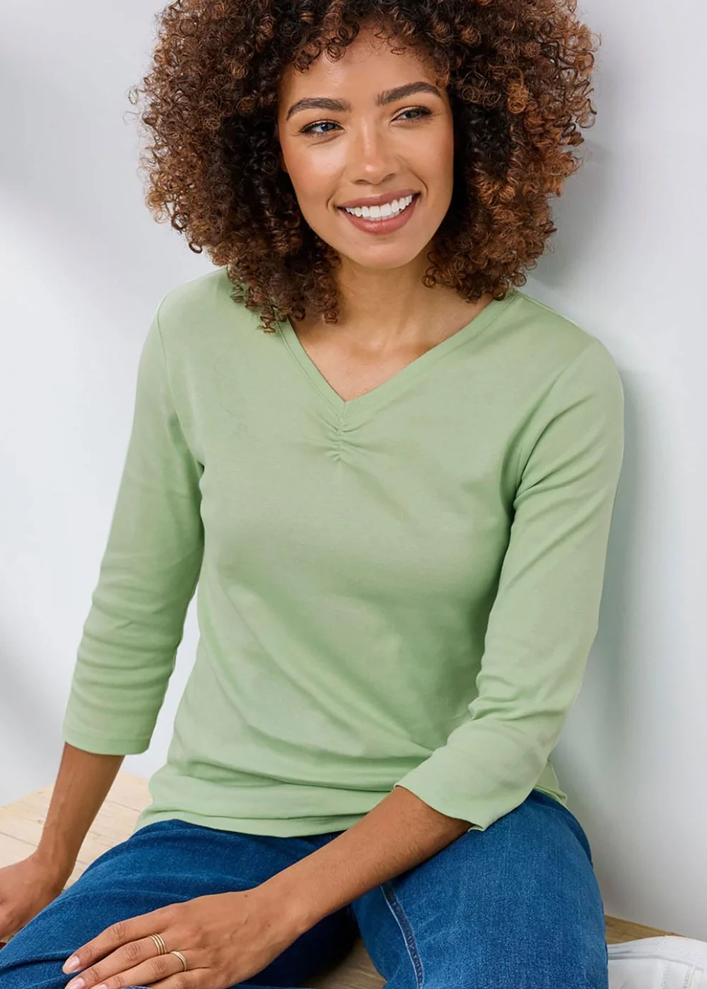 Cotton Traders Pear Wrinkle Free 3/4 Sleeve V Neck Ruched Top - 10 Image 1