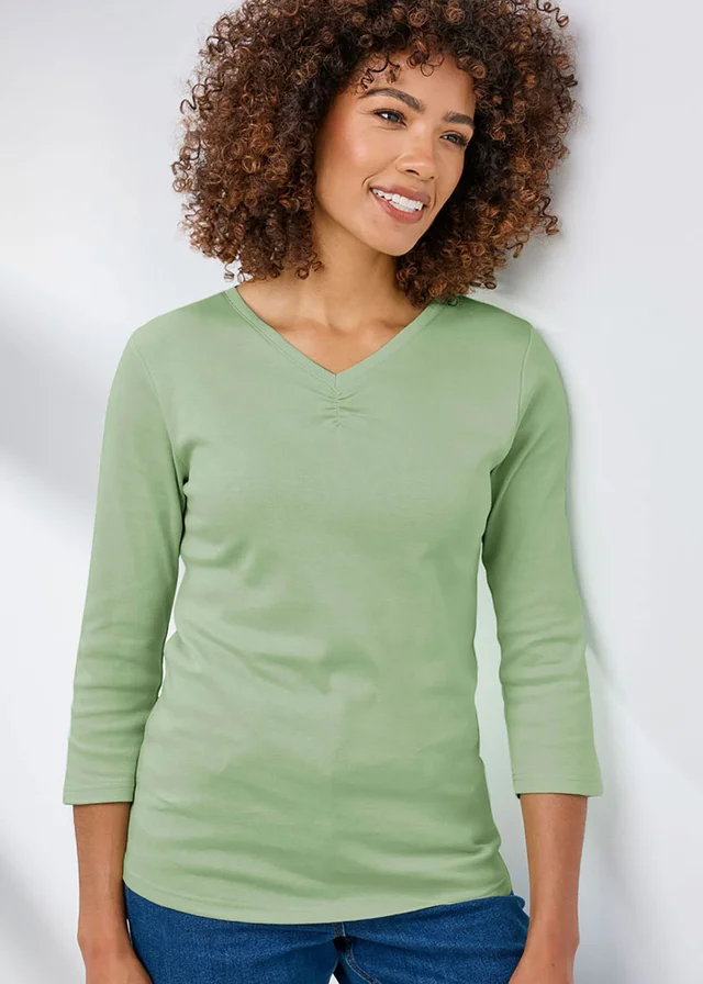 Cotton Traders Pear Wrinkle Free 3/4 Sleeve V Neck Ruched Top