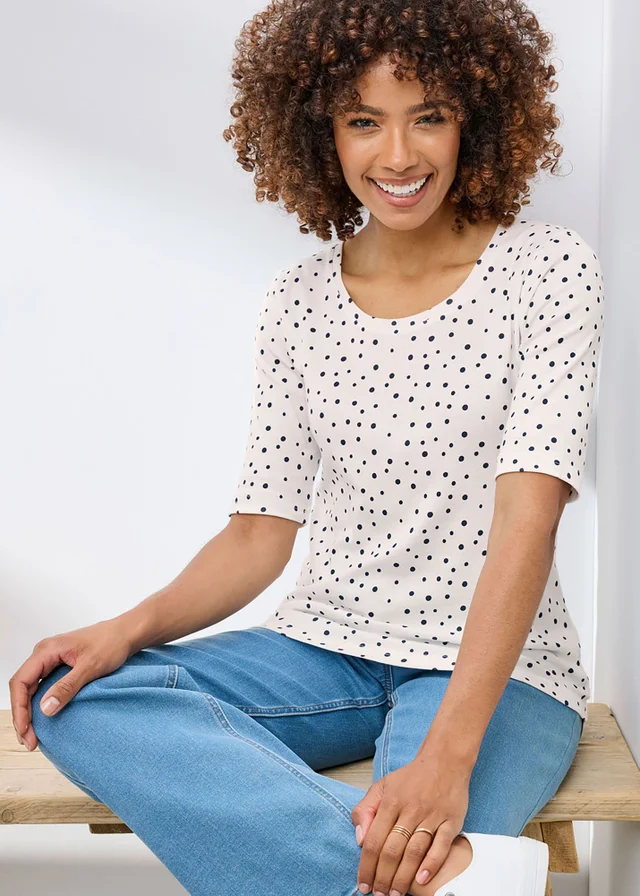 Cotton Traders Ivory Wrinkle Free 1/2 Sleeve Scoop Neck Printed Top