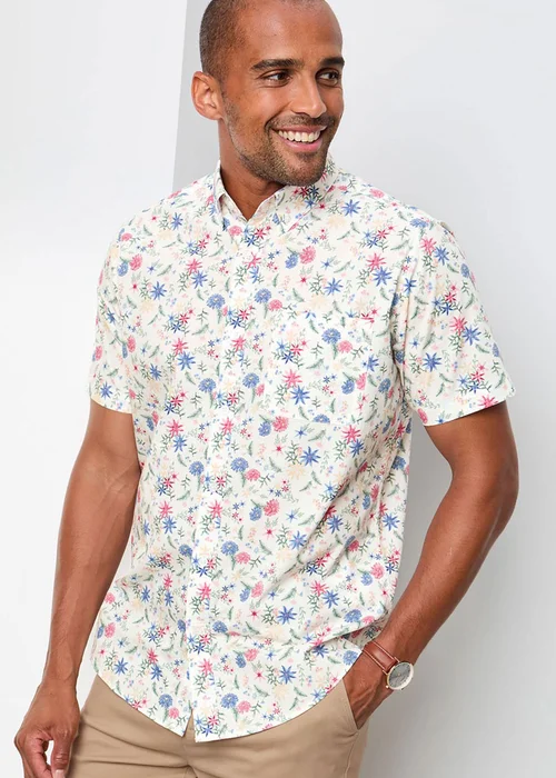 Cotton Traders White Short Sleeve Classic Poplin Print Shirt - 2XL Image 1