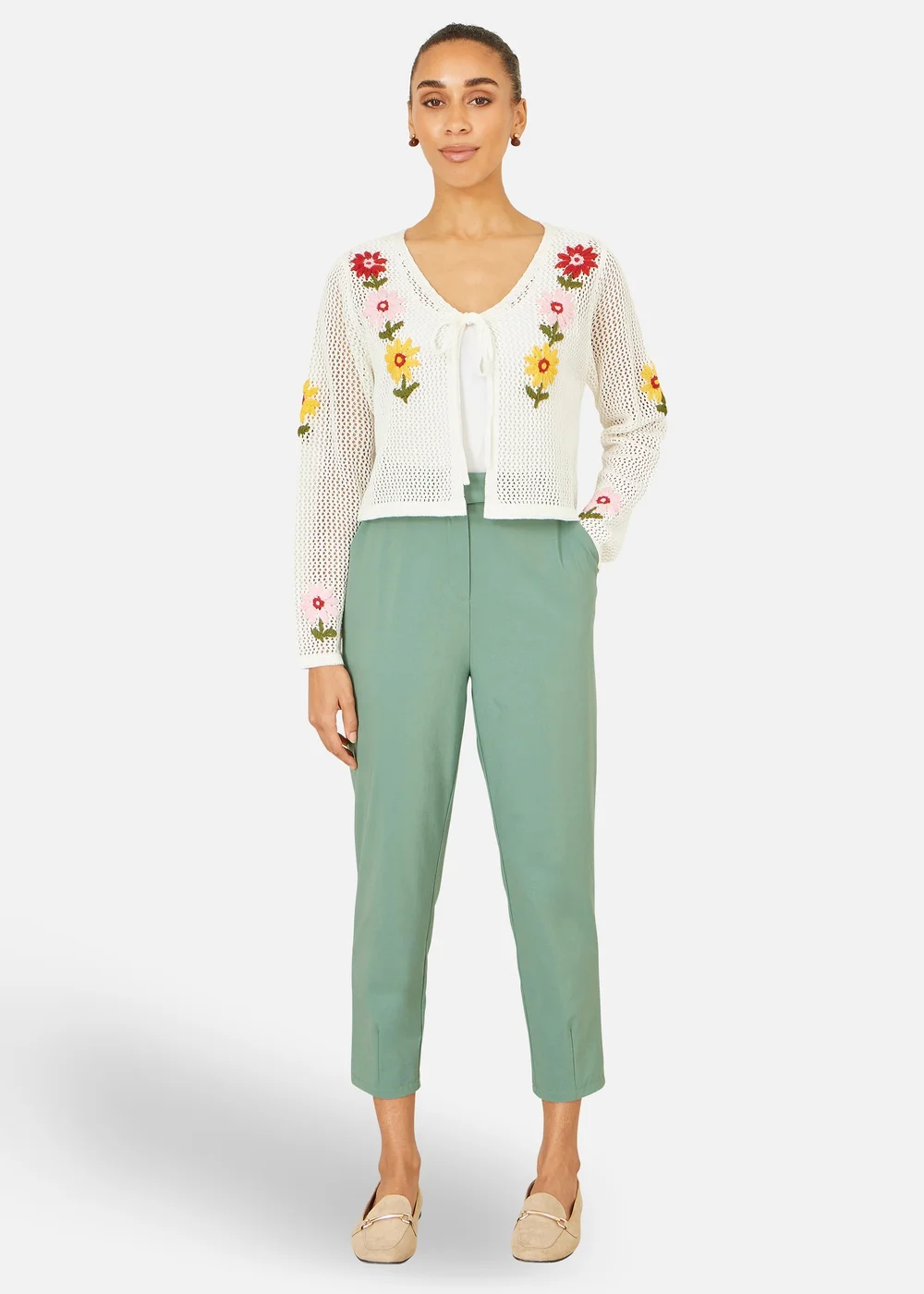 Yumi Green Stretch Capri Pants With Tie Belt - 12 Image 1