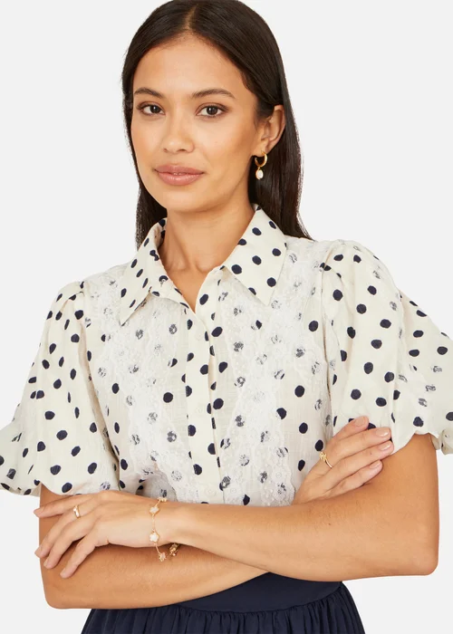 Yumi White Polka Dot Lace Boxy Shirt - 18 Image 2
