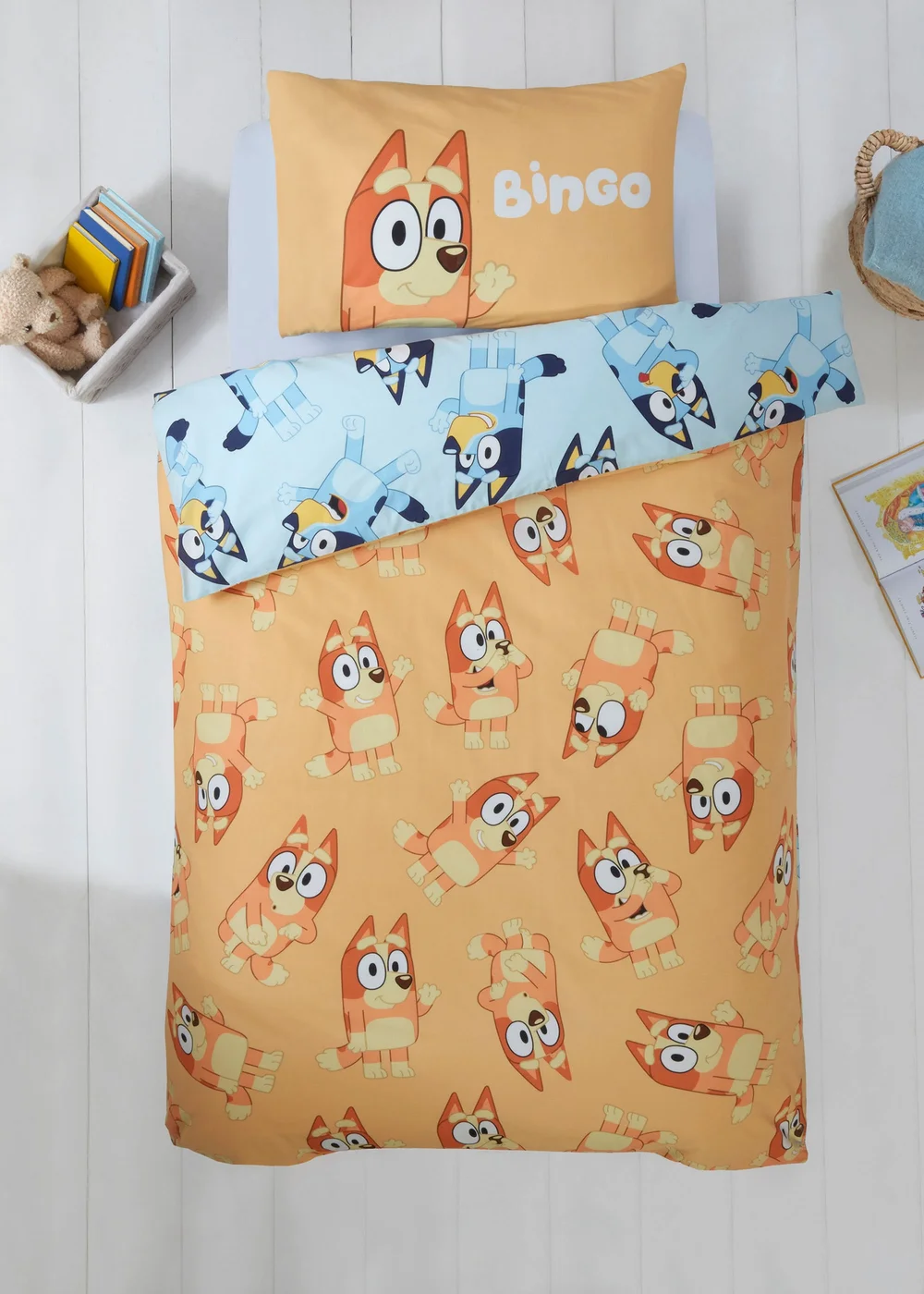 Bluey Reversible Duvet Set Beddings - Junior Image 2
