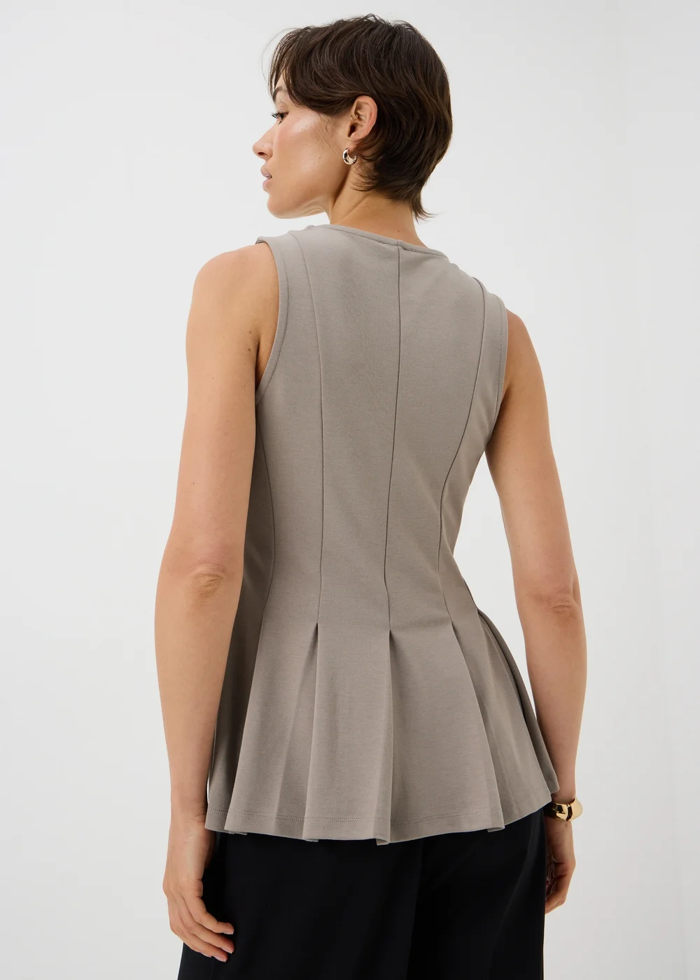 Mocha Fitted Flare Vest - 8 Image 2