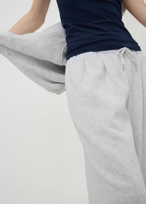 Grey Extreme Wide Leg Jogging Bottoms - L Image 3