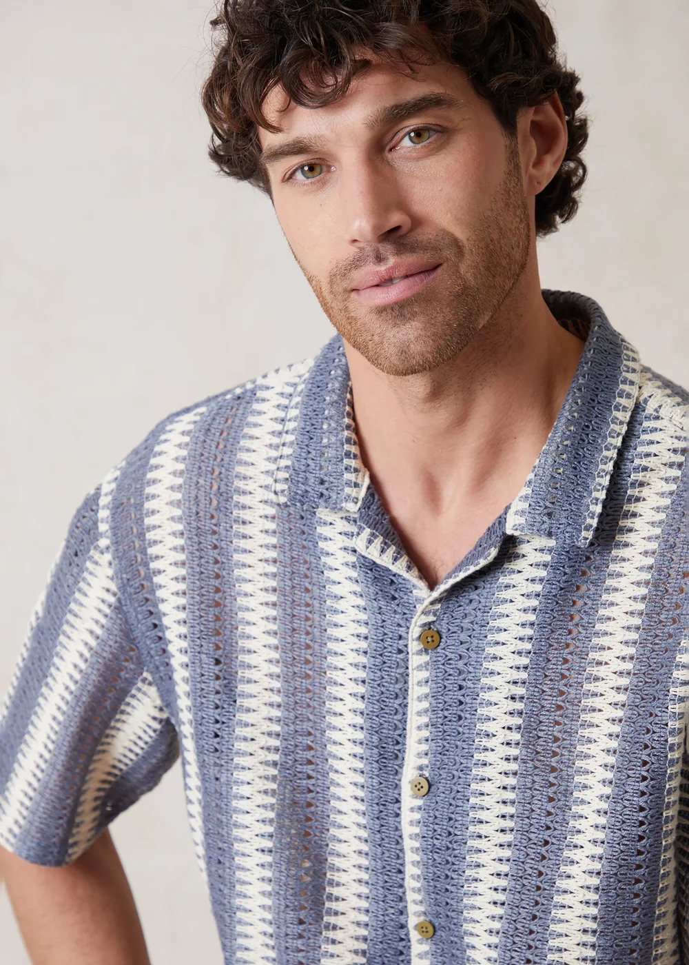Threadbare Blue Crochet Relaxed Fit Short Sleeve Shirt - L Image 4