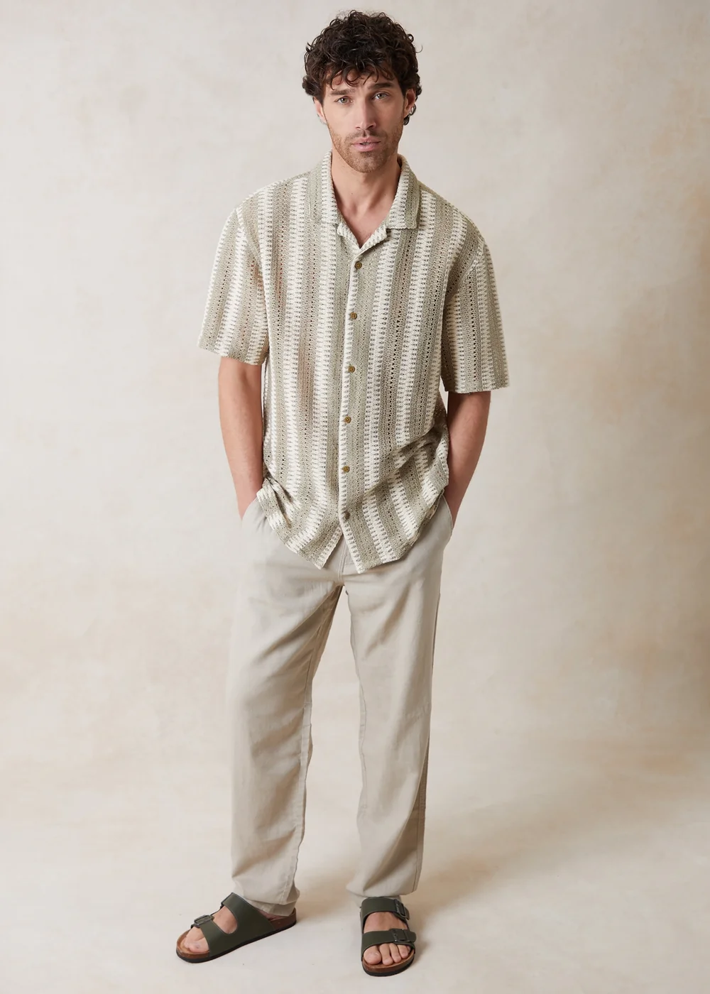 Threadbare Stone Crochet Relaxed Fit Short Sleeve Shirt - S Image 2