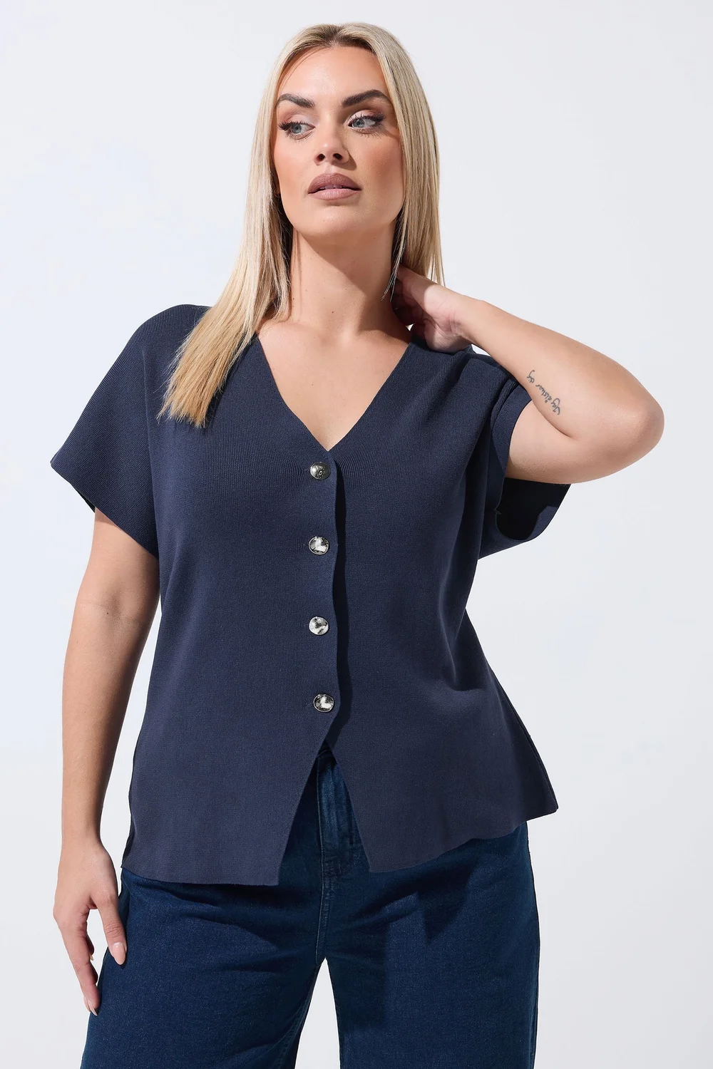 Yours Limited Curve Navy Blue Short Sleeve Knitted Top - 20 Image 1