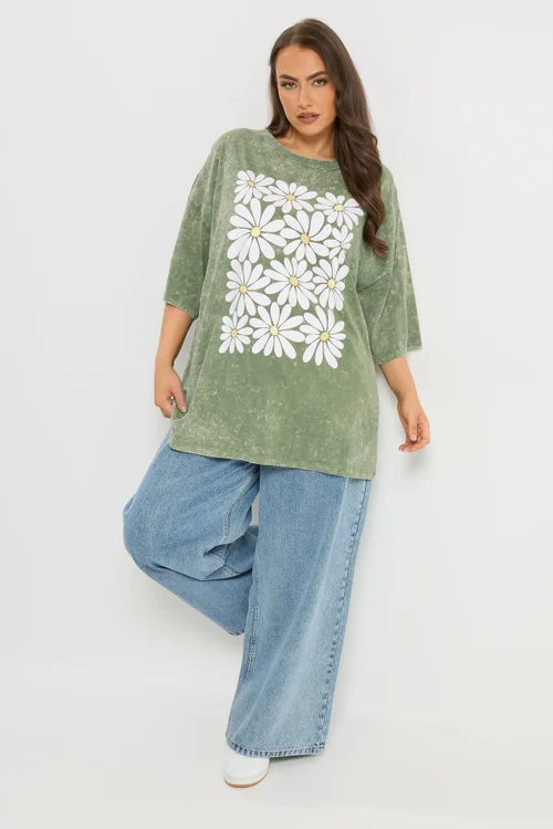 Yours Curve Green Acid Wash Boxy Daisy Print T-Shirt - 22-24 Image 2