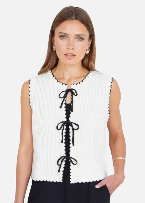Yumi Knitted Waistcoat With Bow Trims - M Image 1