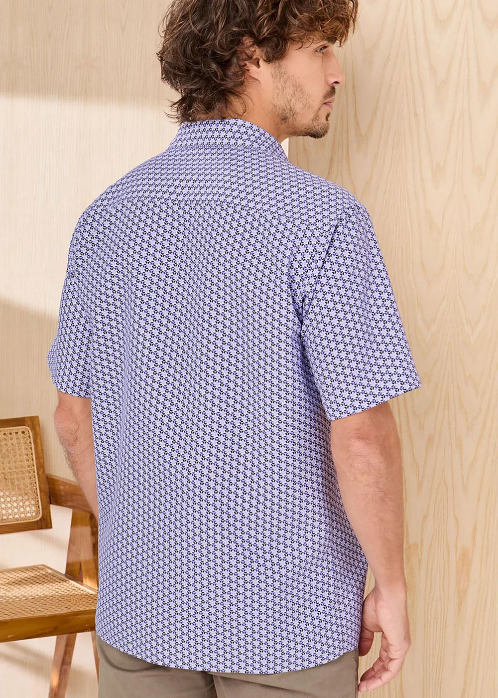 Cotton Traders Soft Iris Signature Short Sleeve Soft Touch Print Shirt - 3XL Image 2