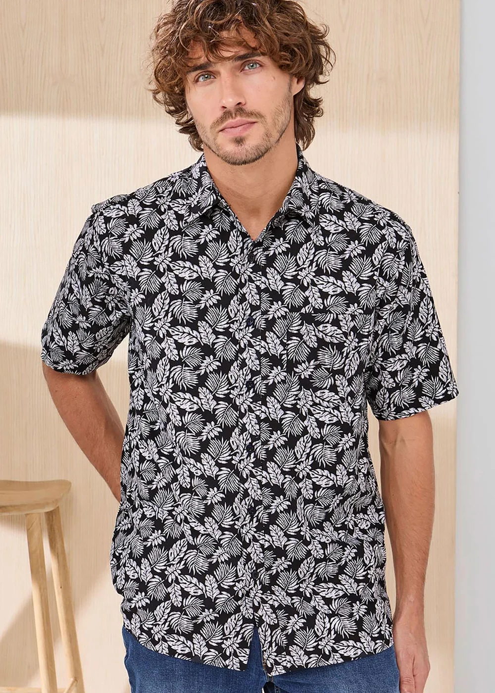 Cotton Traders Black Signature Short Sleeve Soft Touch Print Shirt - 3XL Image 1
