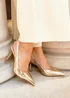 Linzi Dash Gold Faux Leather Court Heels - Size 7 Image 5