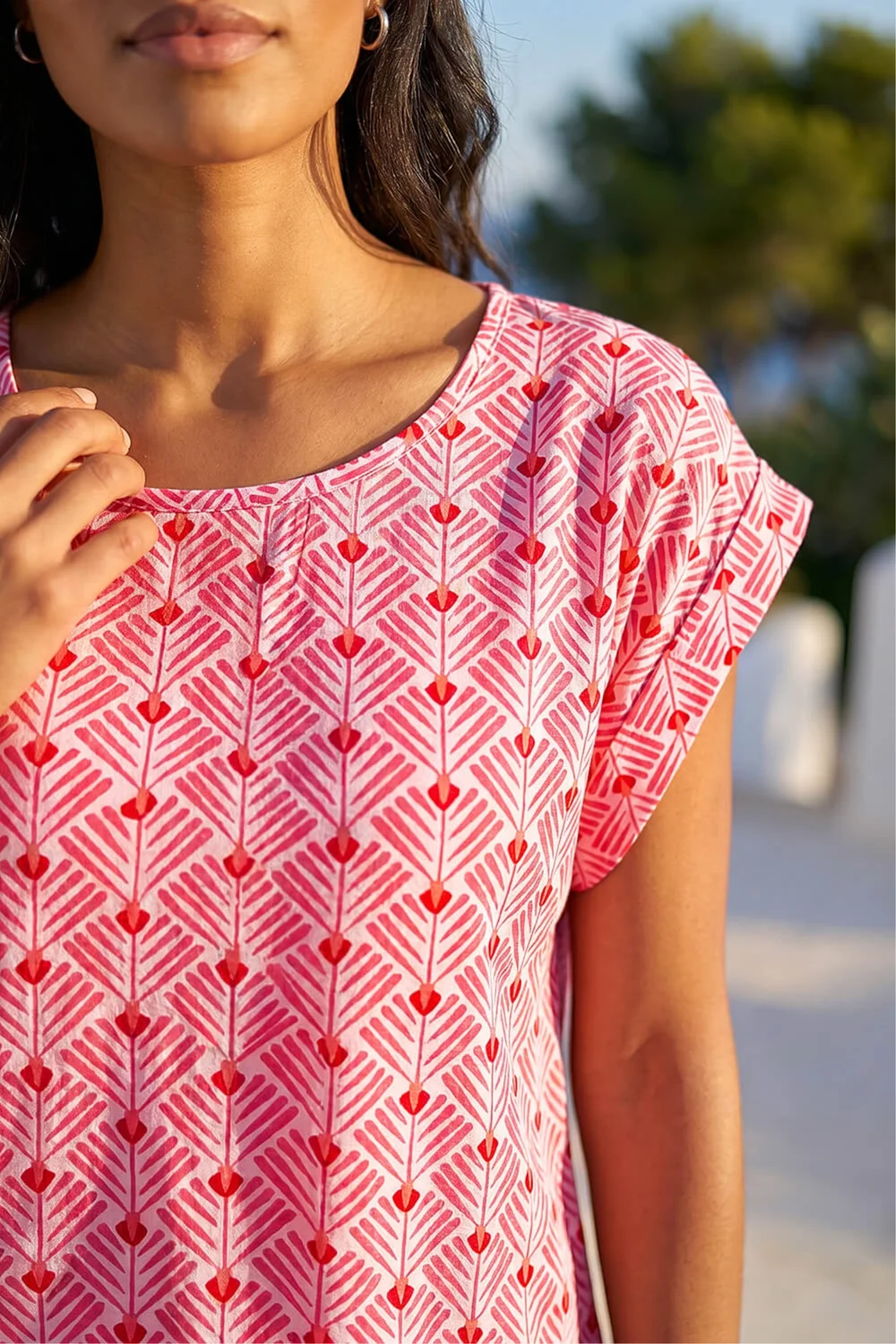 Roman Pink Geometric Print Shell Top - 20 Image 4