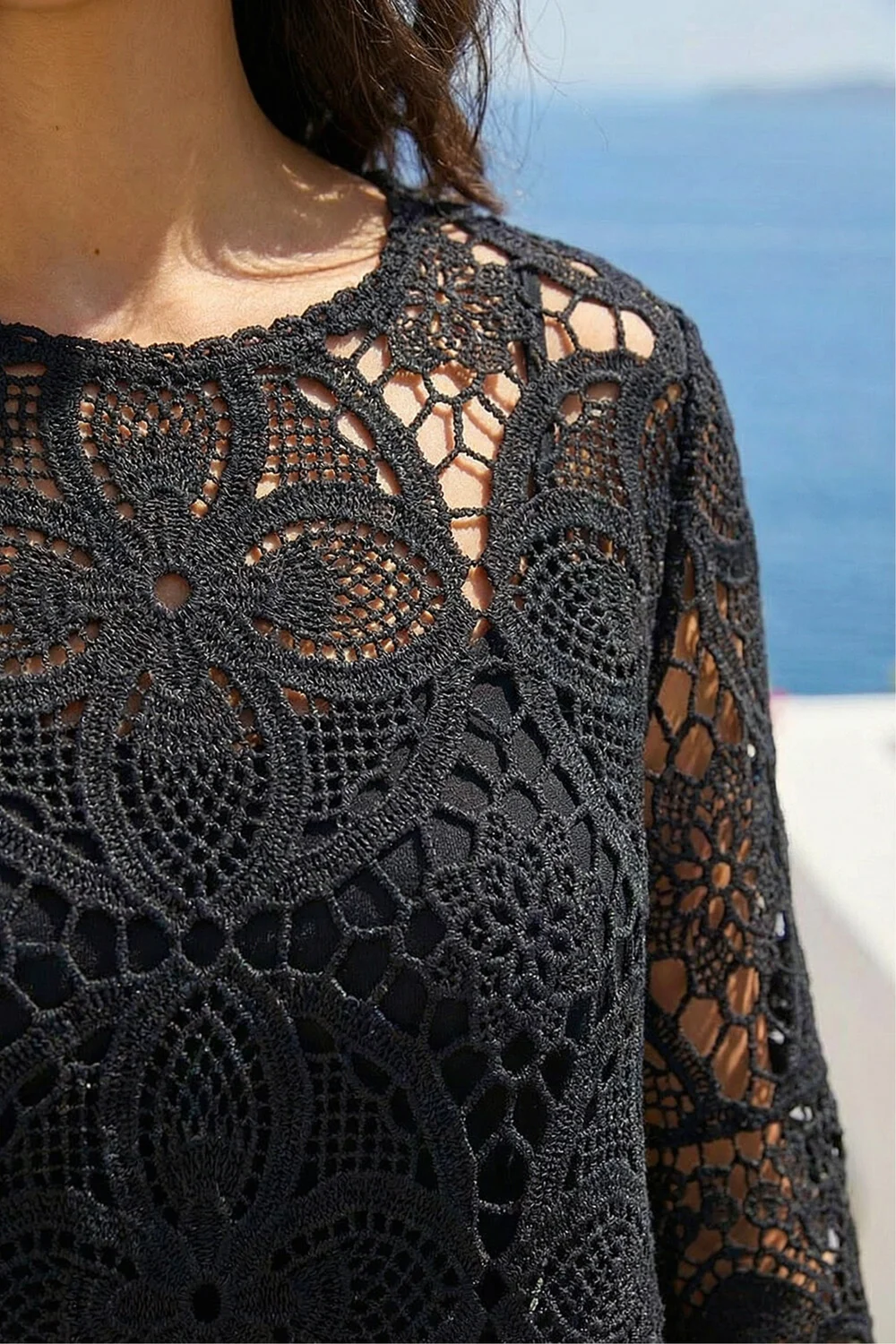 Dusk Black Floral Crochet Top - M Image 4