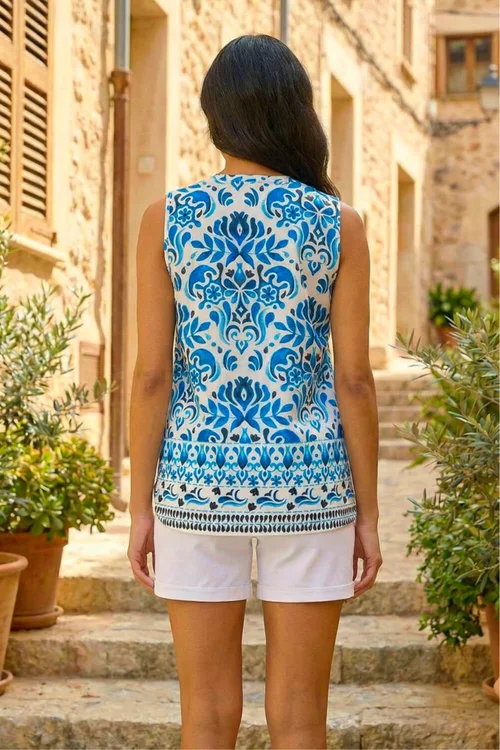 Roman Blue Floral Border Print V-Neck Top - 10 Image 3
