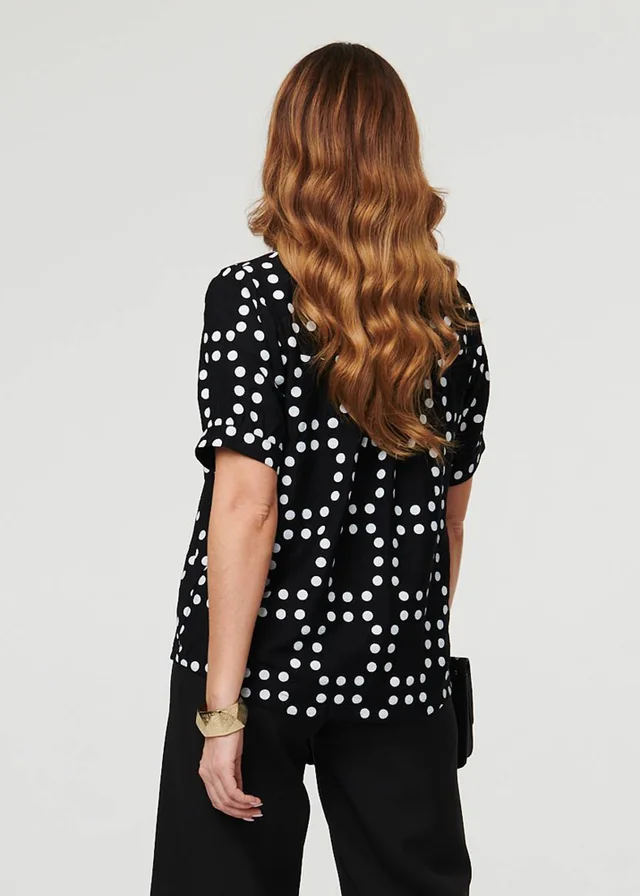 Izabel London Black Polka Dot Print Short Sleeve Blouse