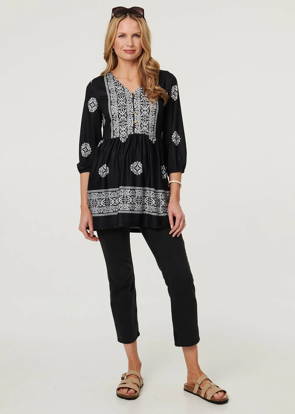 Izabel London Black Embroidered 3/4 Sleeve Shirred Blouse - 12 Image 1