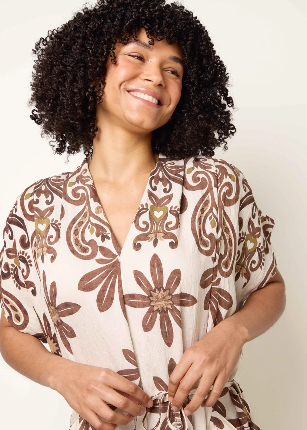 Blue Vanilla Brown Dress With Bold Floral Print - One Size Image 2