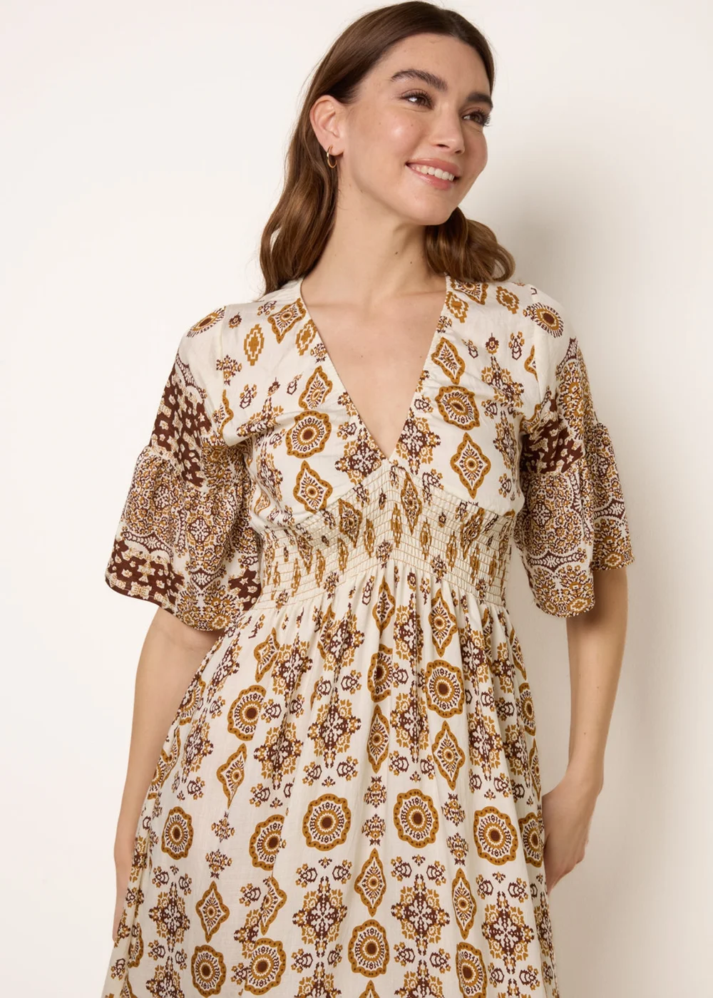 Blue Vanilla Brown V Neck Border Print Dress - M Image 2