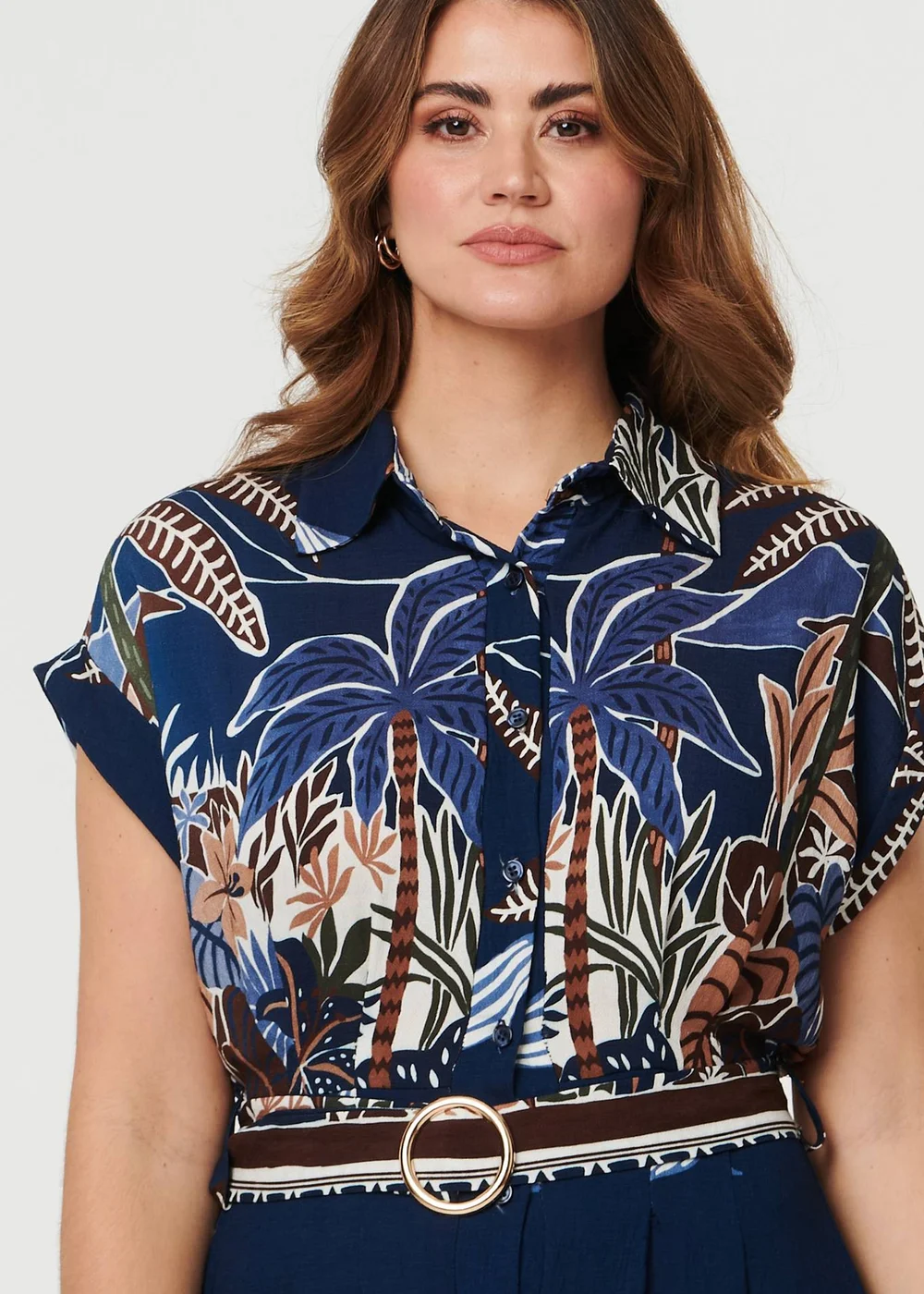 Izabel London Navy Tropical Print Short Sleeve Relaxed Top - 12 Image 4