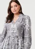 Izabel London Grey Printed Long Sleeve Shirred Midi Dress - 16 Image 3