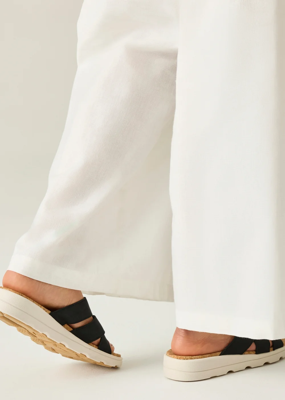 Regatta Black Cassie Sandals - 7 Image 2