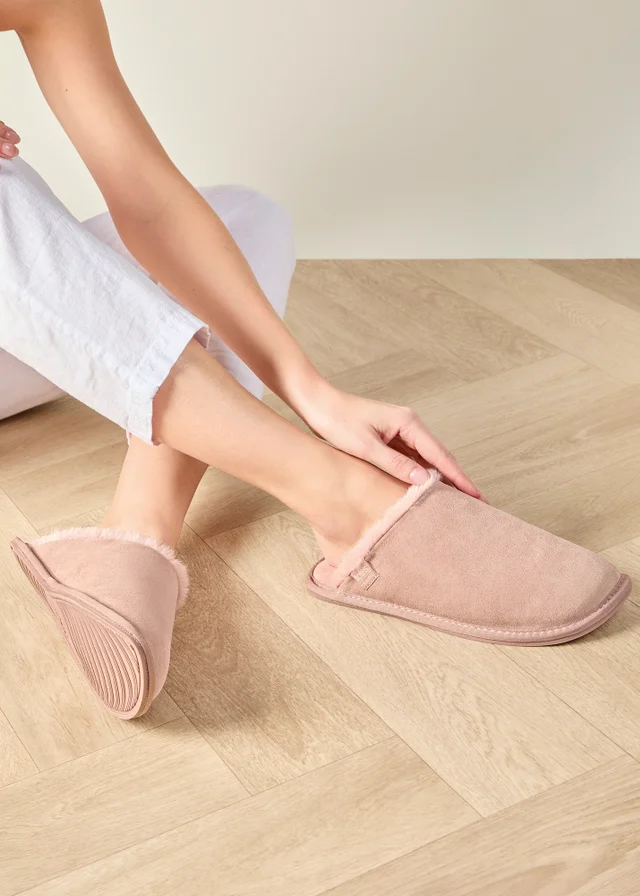 Totes Isotoner Pink Real Suede Mule Slippers