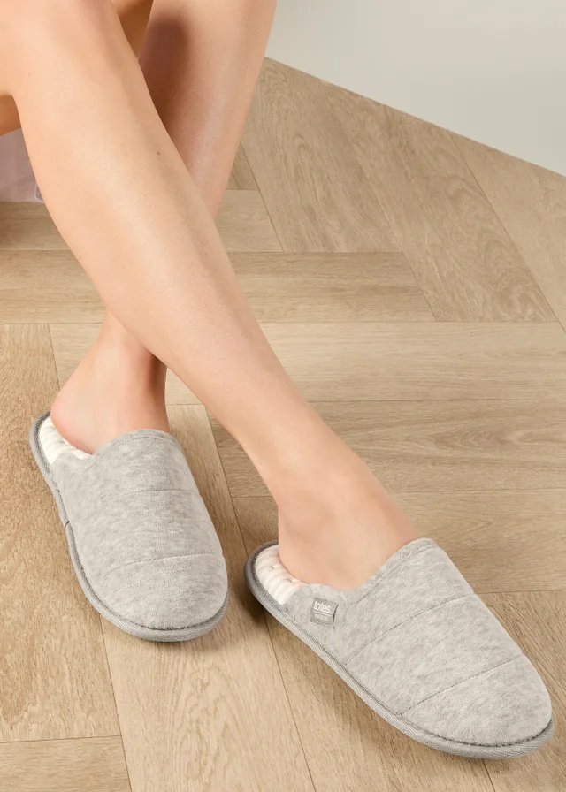 Toes Isotoner Grey Marl Quilted Mule Slippers