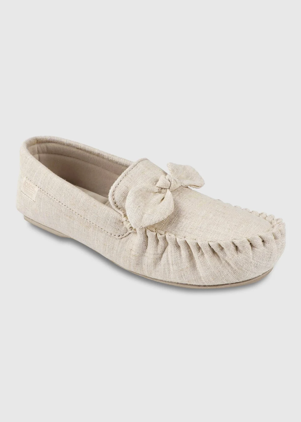Totes Isotoner Stone Linen Bow Moccasin Slippers - 5 Image 3