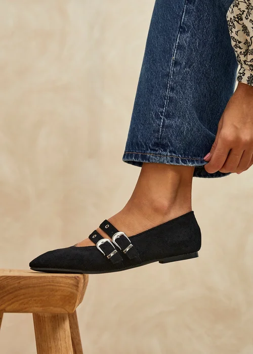 Linzi Rogue Black Ballet Flats With Eyelet Detail - 4 Image 1